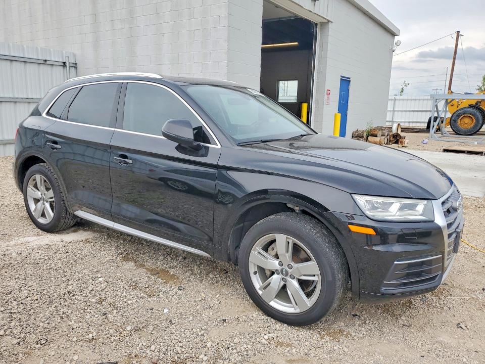 Продаж на аукціоні авто 2018 Audi Q5, vin: WA1BNAFY7J2105759, номер лоту: 60291836