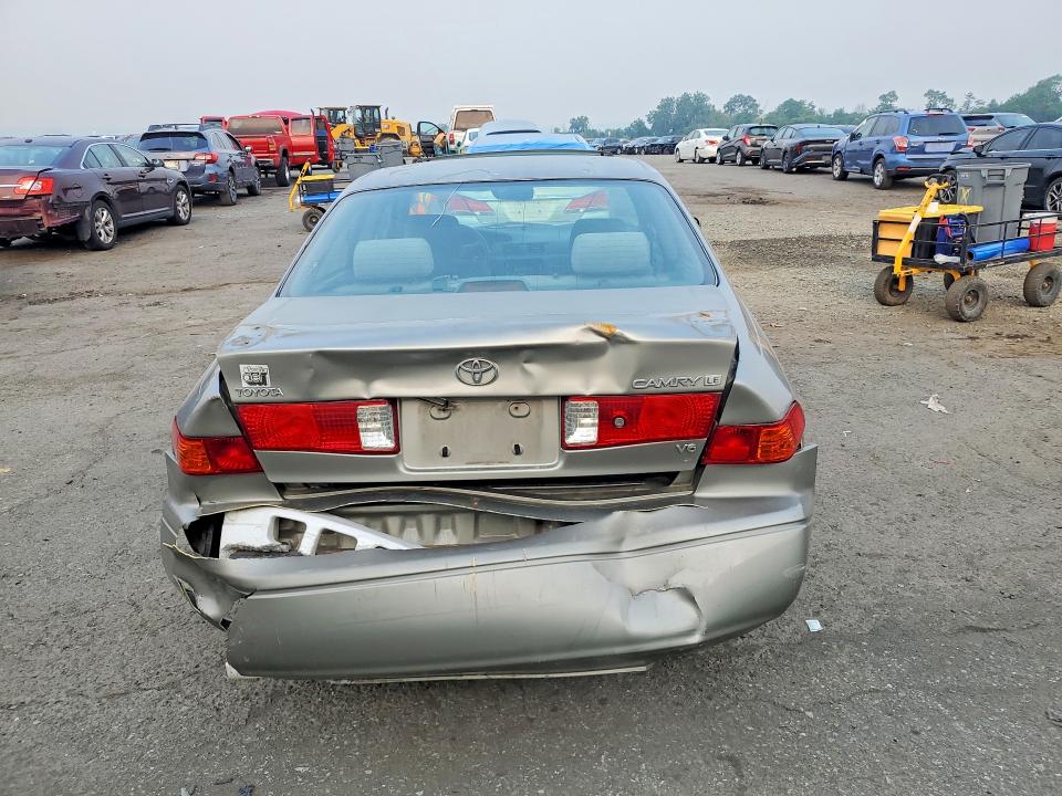 Aukcja sprzedaży 2001 Toyota Camry, vin: JT2BF22K810294372, numer aukcji: 61585376