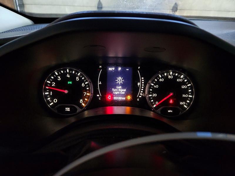Aukcja sprzedaży 2015 Jeep Renegade, vin: ZACCJBBT5FPB45809, numer aukcji: 61049366