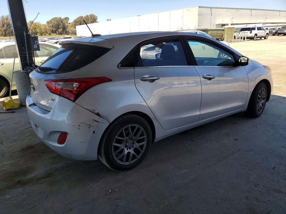 Продаж на аукціоні авто 2017 Hyundai Elantra Gt, vin: KMHD35LH0HU353989, номер лоту: 60193386