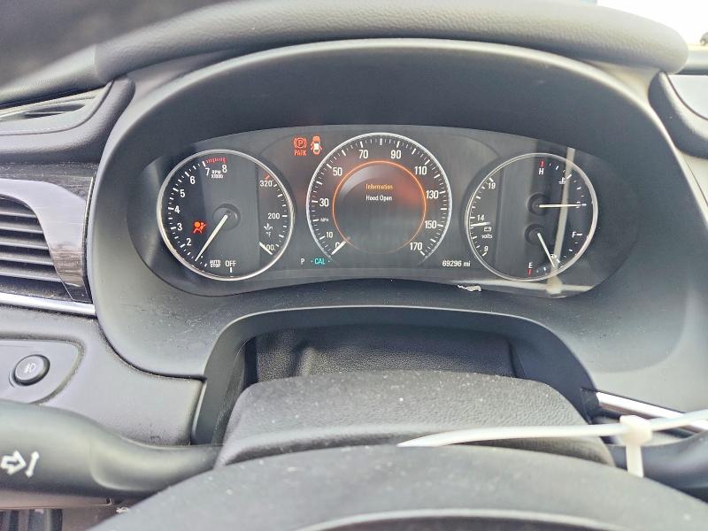 61572226 :رقم المزاد ، 1G4ZP5SS0JU141011 vin ، 2018 Buick Lacrosse مزاد بيع