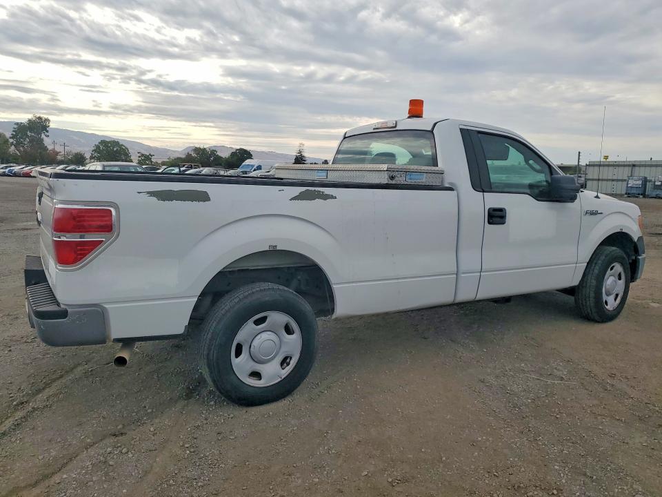 55739176 :رقم المزاد ، 1FTRF12WX9KA23798 vin ، 2009 Ford F150 مزاد بيع