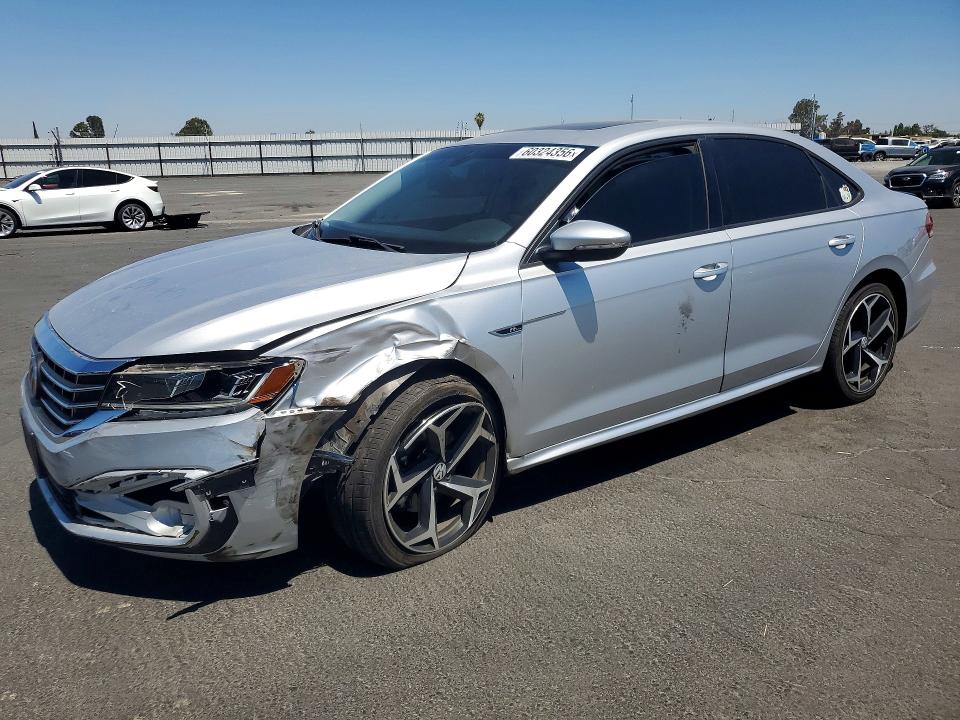 2020 Volkswagen Passat მანქანა იყიდება აუქციონზე, vin: 1VWMA7A36LC004635, აუქციონის ნომერი: 60324356