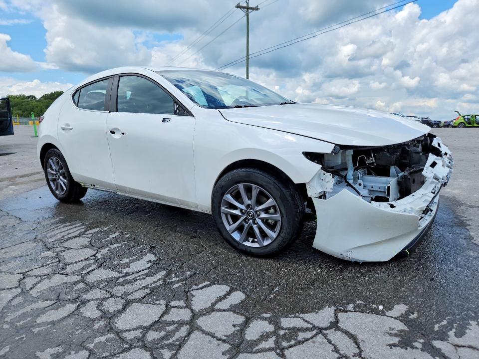 Aukcja sprzedaży 2022 Mazda 3, vin: JM1BPAJLXN1514877, numer aukcji: 61304236