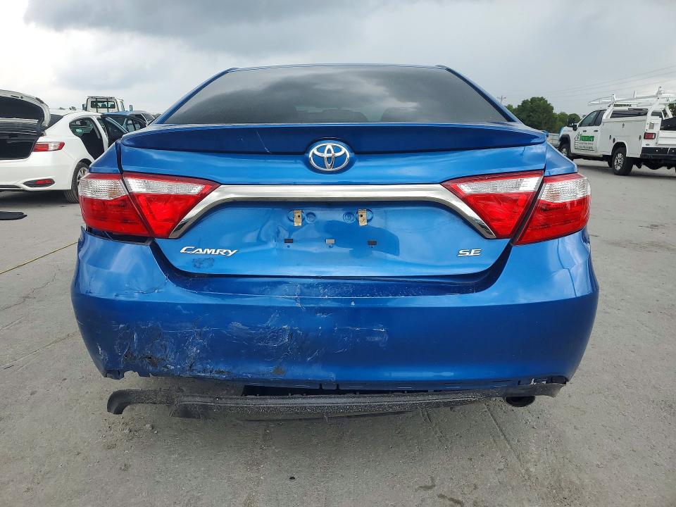 2017 Toyota Camry მანქანა იყიდება აუქციონზე, vin: 4T1BF1FK8HU701052, აუქციონის ნომერი: 60001916