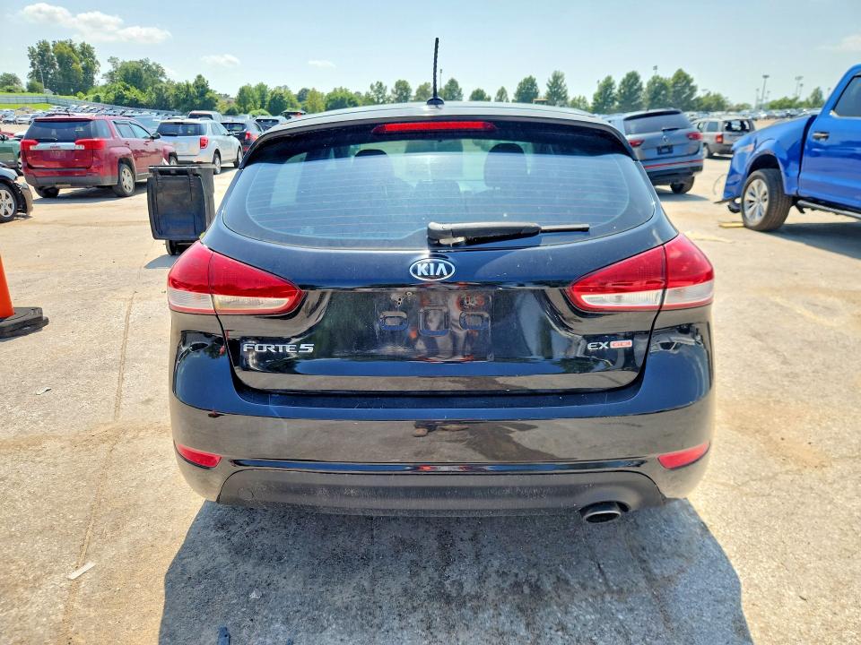 62606386 :رقم المزاد ، KNAFX5A81G5492247 vin ، 2016 Kia Forte مزاد بيع