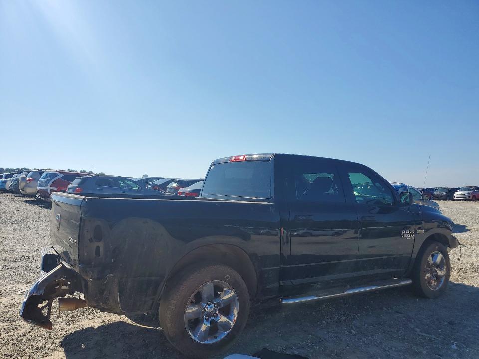 61181396 :رقم المزاد ، 3C6RR7KT8MG665234 vin ، 2021 Ram 1500 Classic مزاد بيع