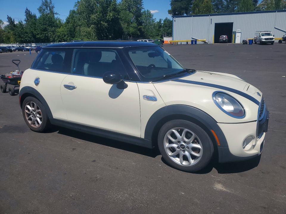 Auction sale of the 2015 Mini Cooper, vin: WMWXP7C51F2A58528, lot number: 62351076