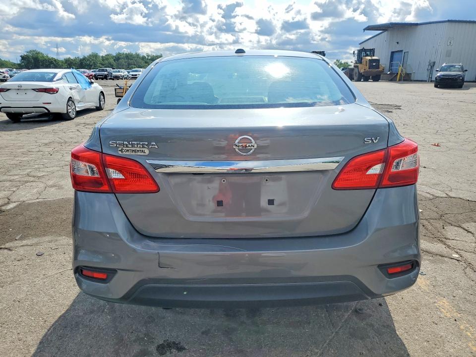 2018 Nissan Sentra მანქანა იყიდება აუქციონზე, vin: 3N1AB7AP6JY256771, აუქციონის ნომერი: 61889566