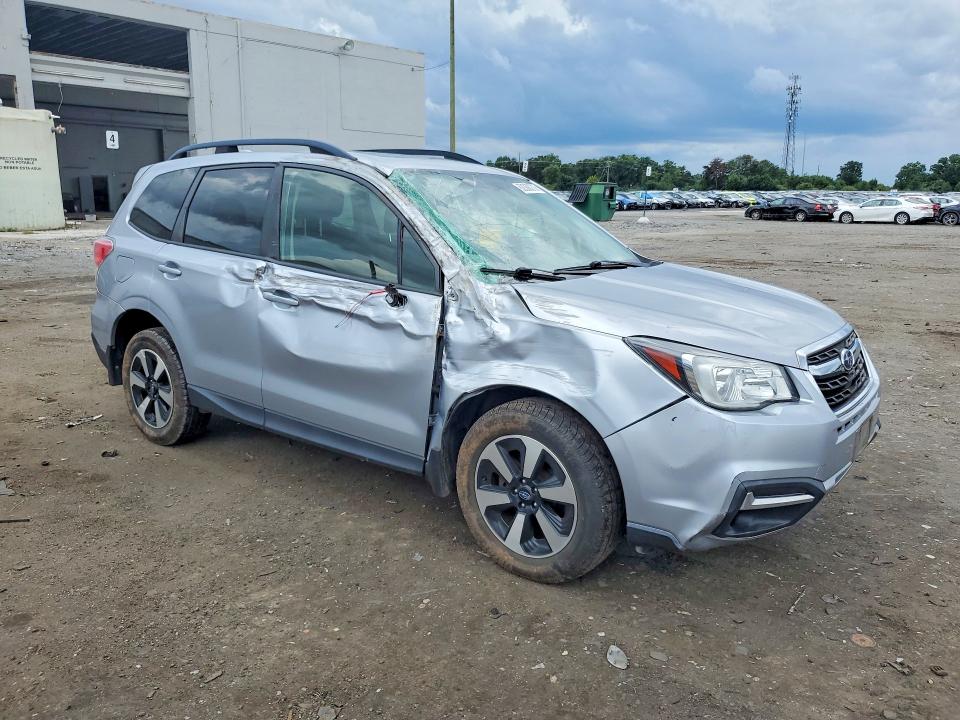 Продаж на аукціоні авто 2018 Subaru Forester, vin: JF2SJAEC0JH471777, номер лоту: 62030276