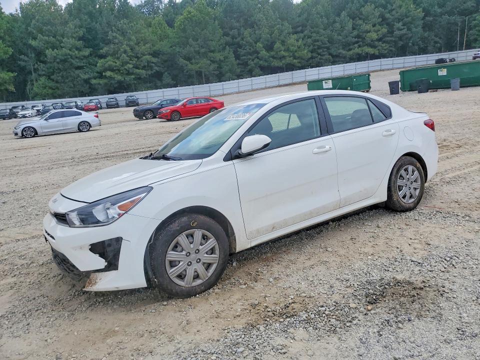 62438036 :رقم المزاد ، 3KPA24AD8NE434172 vin ، 2022 Kia Rio مزاد بيع