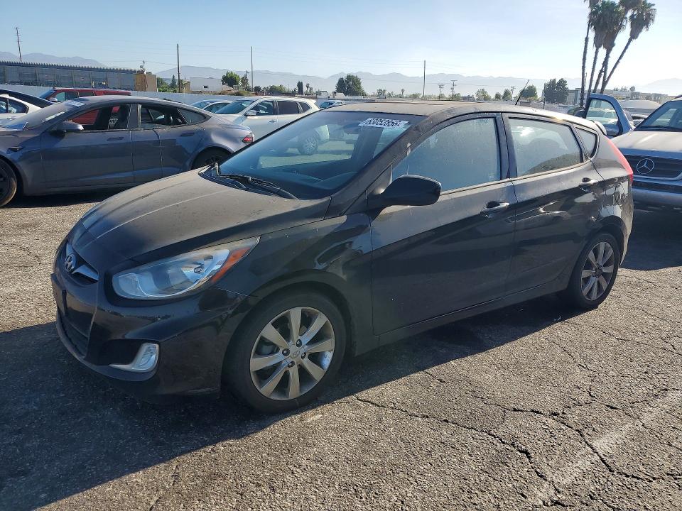 2012 Hyundai Accent მანქანა იყიდება აუქციონზე, vin: KMHCU5AE5CU004613, აუქციონის ნომერი: 63052856