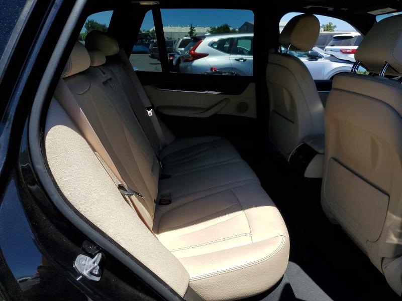 60931776 :رقم المزاد ، 5UXKR0C55JL071165 vin ، 2018 Bmw X5 مزاد بيع