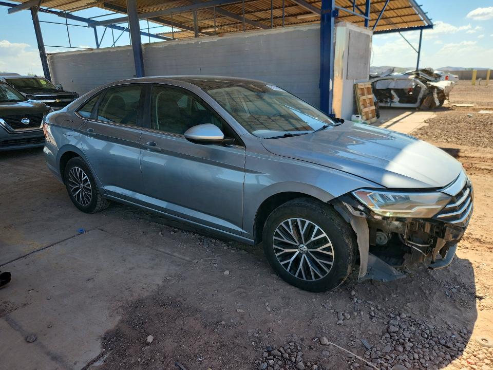 61642806 :رقم المزاد ، 3VWCB7BU5LM053324 vin ، 2020 Volkswagen Jetta مزاد بيع