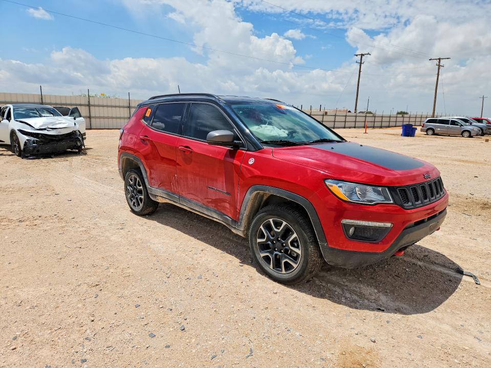 61792486 :رقم المزاد ، 3C4NJDDB2LT184158 vin ، 2020 Jeep Compass مزاد بيع