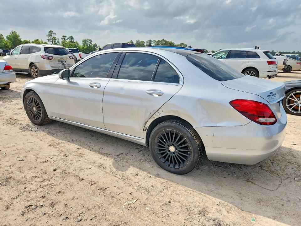 61479676 :رقم المزاد ، 55SWF4KB5HU209793 vin ، 2017 Mercedes-benz C مزاد بيع