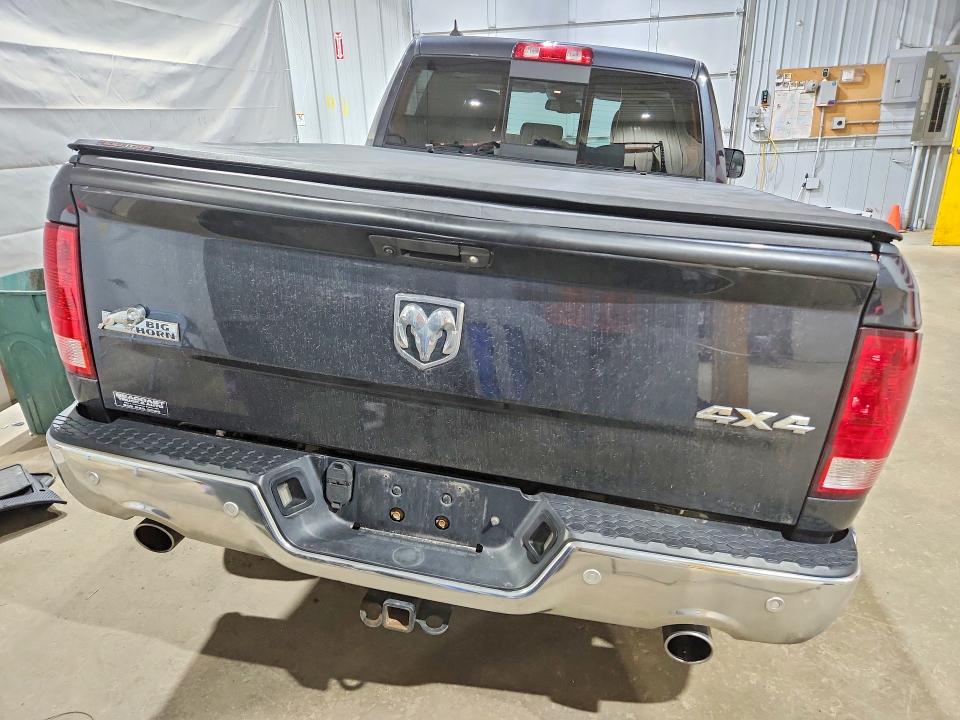 60271496 :رقم المزاد ، 1C6RR7GT0JS198985 vin ، 2018 Ram 1500 مزاد بيع