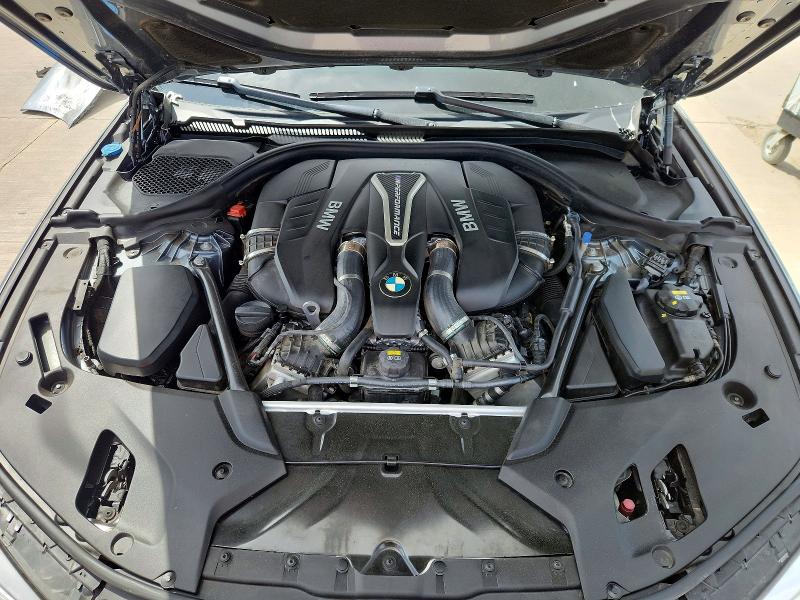 61333156 :رقم المزاد ، WBAJB9C51JB049205 vin ، 2018 Bmw M550xi مزاد بيع