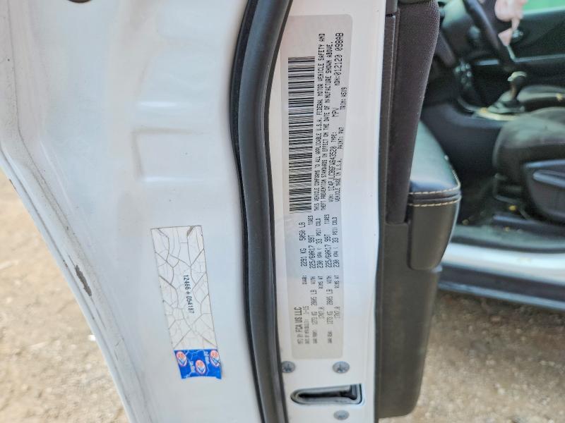 2015 Jeep Cherokee მანქანა იყიდება აუქციონზე, vin: 1C4PJLCB6FW643520, აუქციონის ნომერი: 60460256