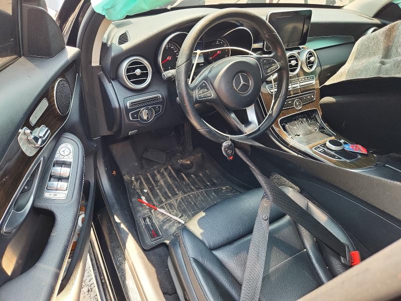 61231986 :رقم المزاد ، 55SWF4KBXJU250362 vin ، 2018 Mercedes-benz C مزاد بيع