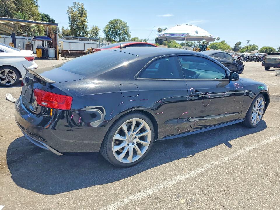 61377606 :رقم المزاد ، WAUM2AFR0GA017616 vin ، 2016 Audi A5 مزاد بيع