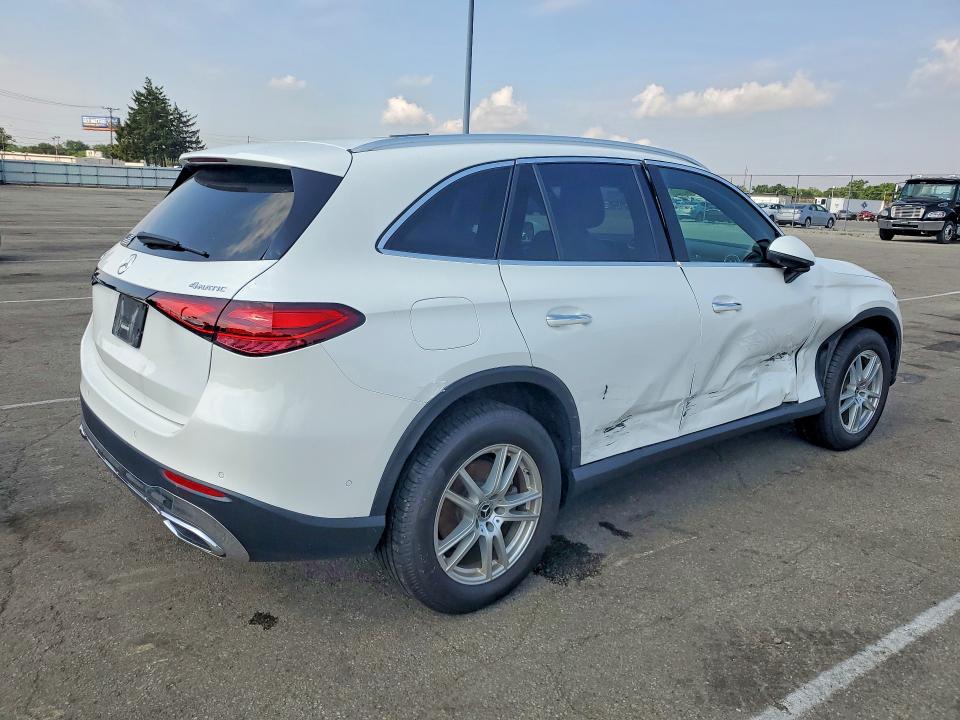 59136726 :رقم المزاد ، W1NKM4HB4PU011895 vin ، 2023 Mercedes-benz Glc مزاد بيع