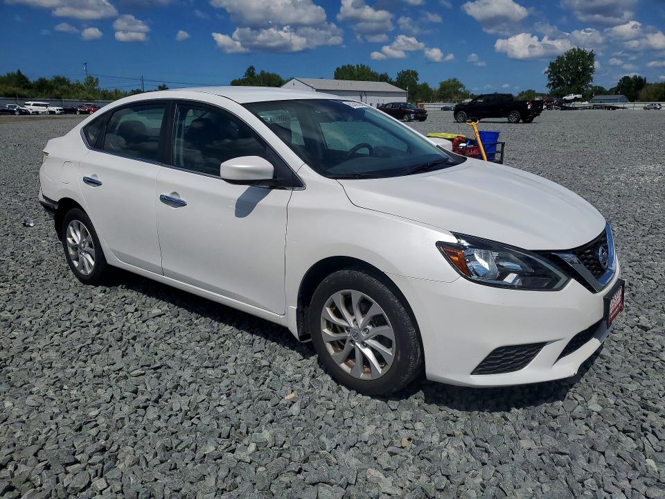 63240136 :رقم المزاد ، 3N1AB7AP2KY447069 vin ، 2019 Nissan Sentra مزاد بيع
