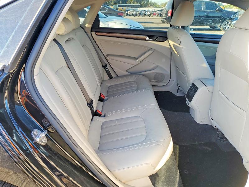 60844326 :رقم المزاد ، 1VWCA7A30LC018526 vin ، 2020 Volkswagen Passat مزاد بيع