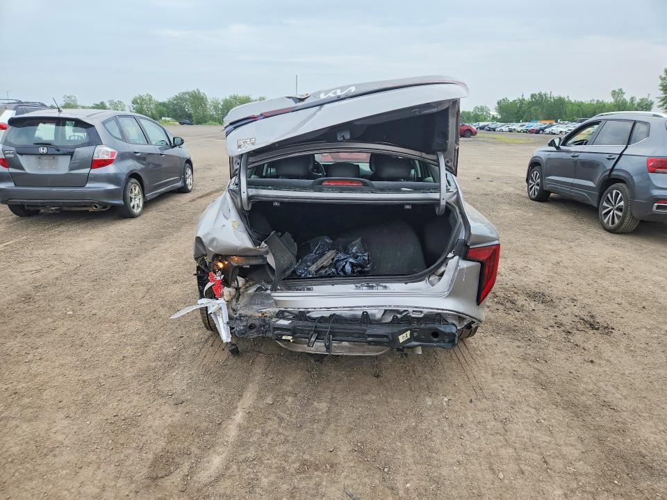 2025 Kia K4 მანქანა იყიდება აუქციონზე, vin: 3KPFT4DE5SE205189, აუქციონის ნომერი: 60829596