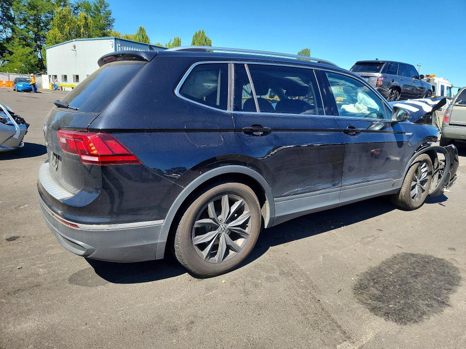 Продаж на аукціоні авто 2022 Volkswagen Tiguan, vin: 3VV3B7AX2NM094951, номер лоту: 60204576