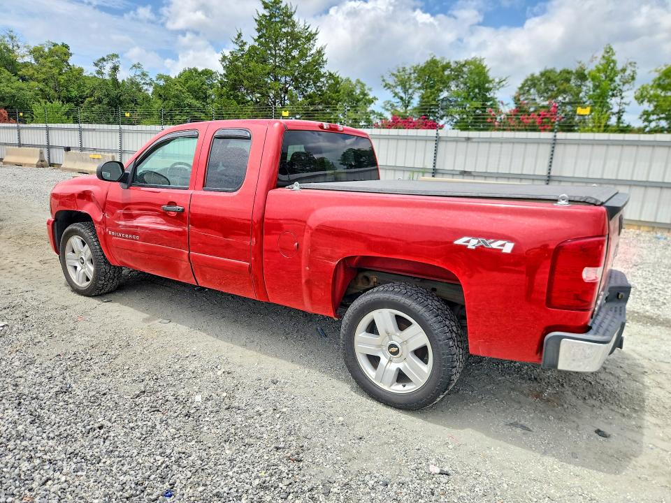 61963226 :رقم المزاد ، 2GCEK19JX81272623 vin ، 2008 Chevrolet Silverado مزاد بيع