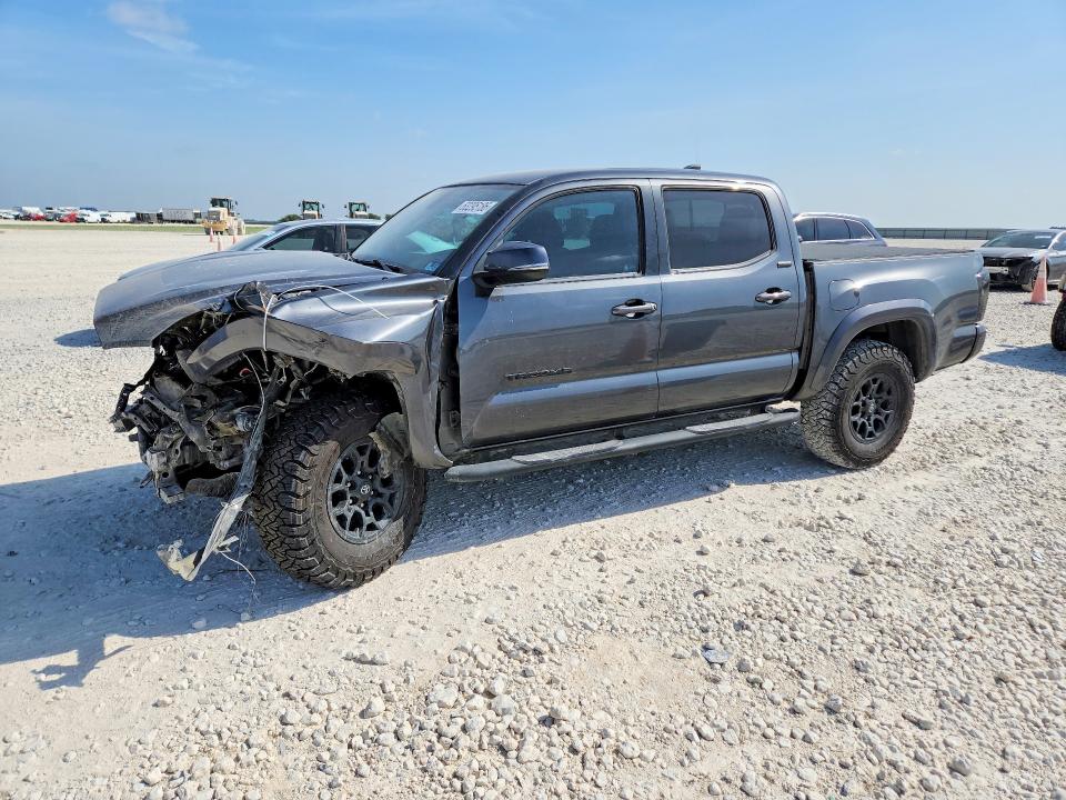 63295186 :رقم المزاد ، 3TMCZ5ANXNM464475 vin ، 2022 Toyota Tacoma مزاد بيع