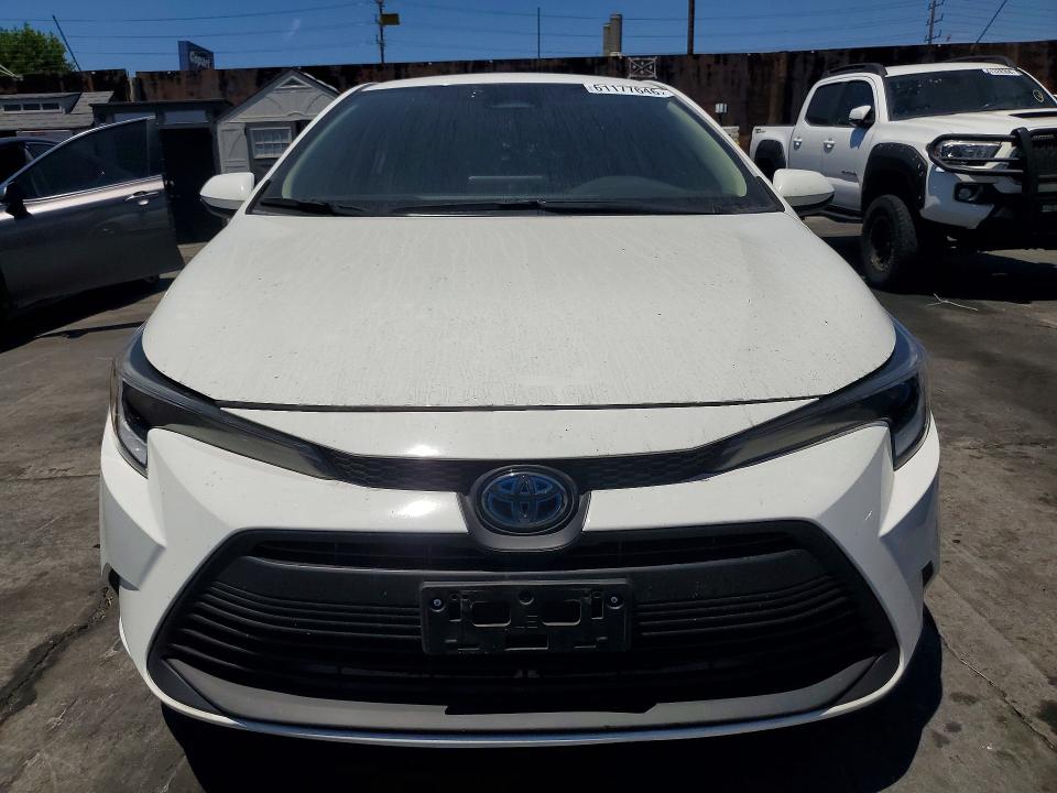 Продажа на аукционе авто 2024 Toyota Corolla Hybrid, vin: JTDBCMFE9R3038641, номер лота: 61177646