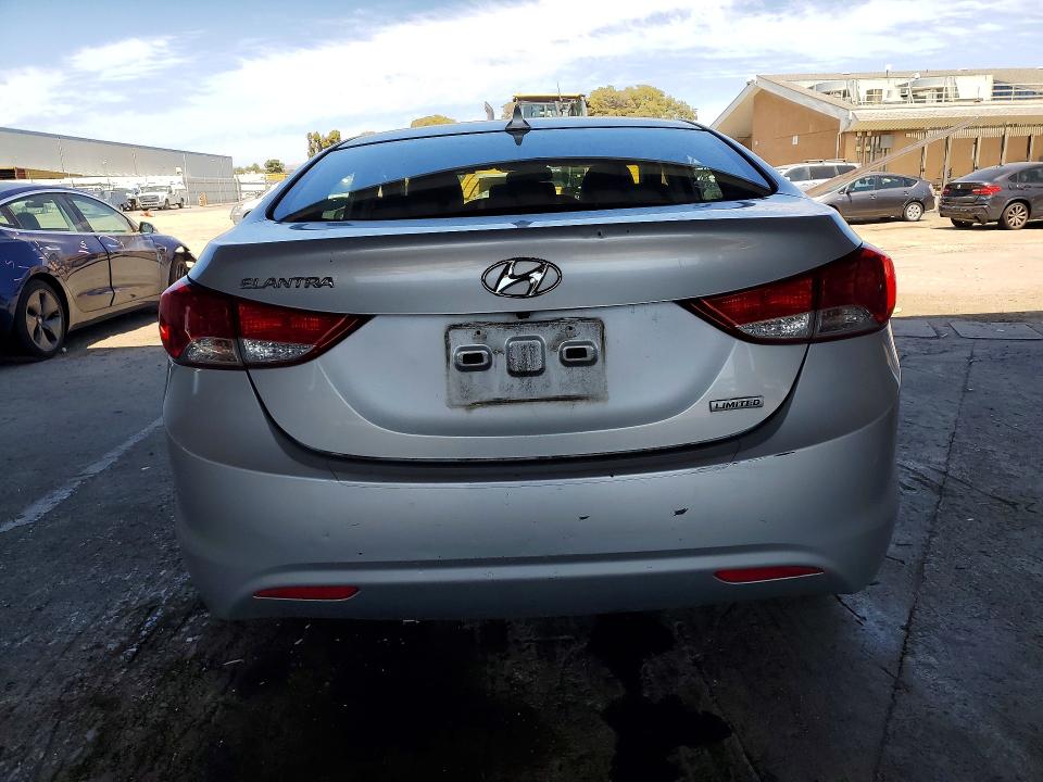 2012 Hyundai Elantra მანქანა იყიდება აუქციონზე, vin: KMHDH4AE5CU208024, აუქციონის ნომერი: 59223566