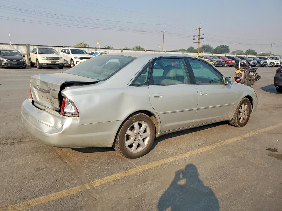 2000 Toyota Avalon მანქანა იყიდება აუქციონზე, vin: 4T1BF28B1YU097914, აუქციონის ნომერი: 63216896