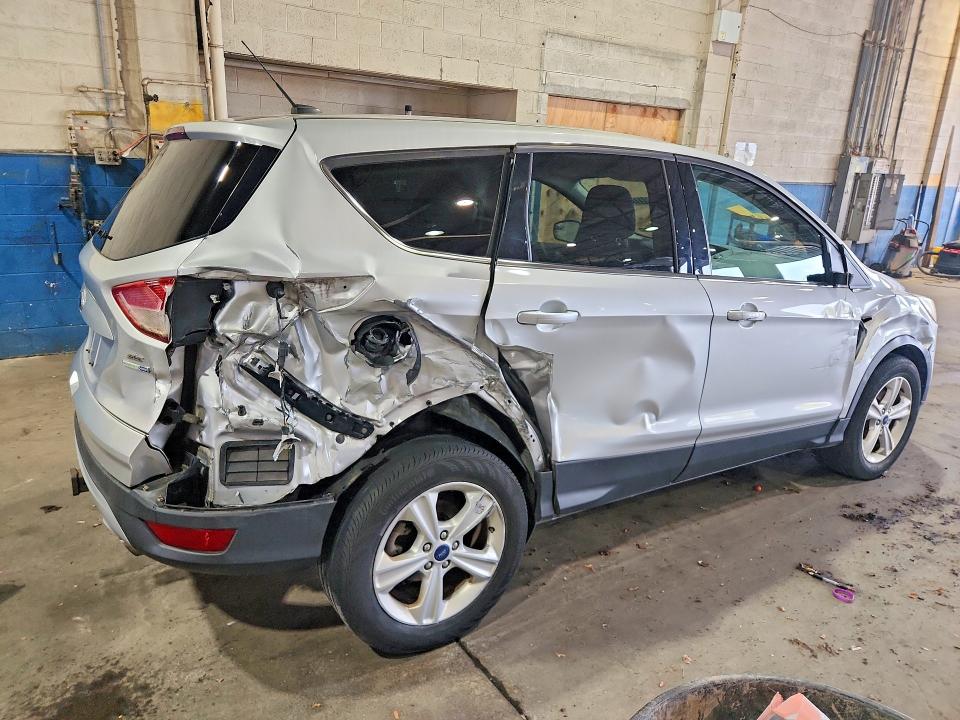 Продаж на аукціоні авто 2015 Ford Escape, vin: 1FMCU9G94FUB91994, номер лоту: 61179436