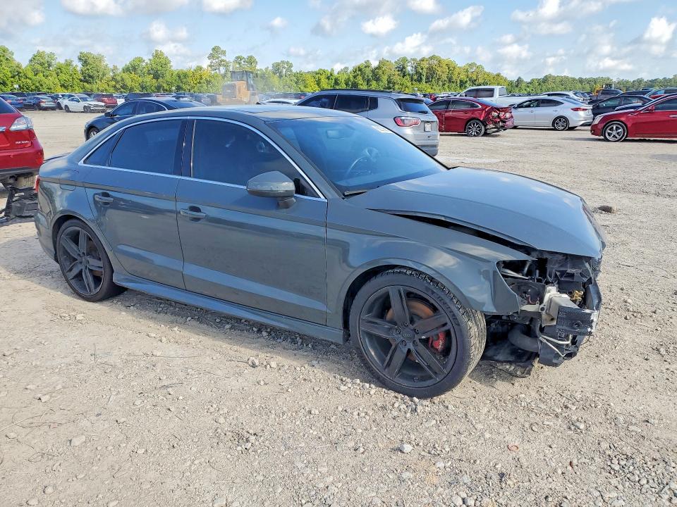 Продажа на аукционе авто 2017 Audi A3, vin: WAUJ8GFF6H1016840, номер лота: 62703676