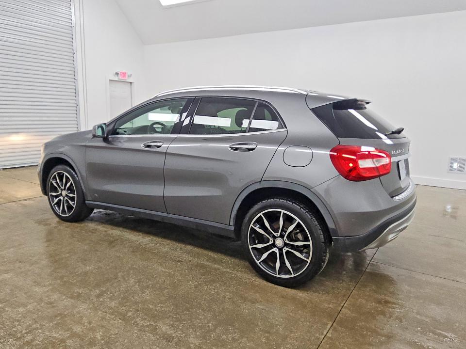 62467386 :رقم المزاد ، WDCTG4EB0GJ249598 vin ، 2016 Mercedes-benz Gla مزاد بيع