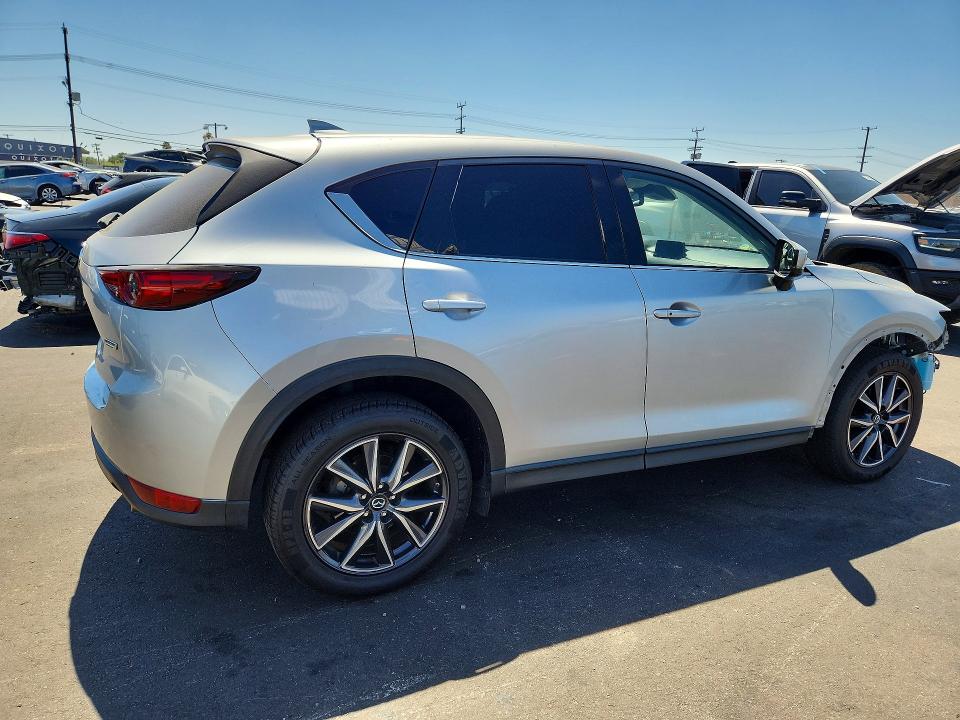 63680936 :رقم المزاد ، JM3KFADM1J0324688 vin ، 2018 Mazda Cx-5 4d G.tou مزاد بيع