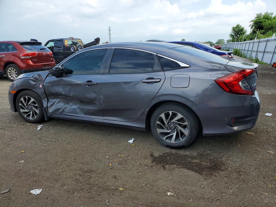 Продаж на аукціоні авто 2018 Honda Civic, vin: 2HGFC2F66JH040560, номер лоту: 60445816