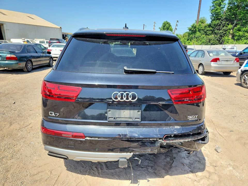 2017 Audi Q7 მანქანა იყიდება აუქციონზე, vin: WA1VAAF78HD052584, აუქციონის ნომერი: 59282396