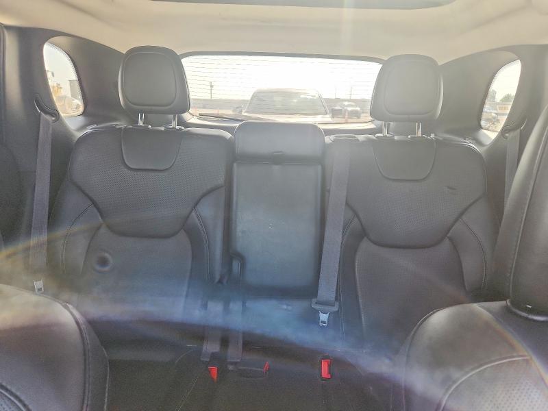 Продажа на аукционе авто 2022 Jeep Cherokee, vin: 1C4PJMDX9ND555684, номер лота: 63237946