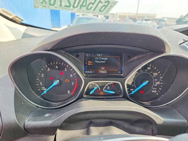 61540276 :رقم المزاد ، 1FMCU0GD1HUE90085 vin ، 2017 Ford Escape مزاد بيع