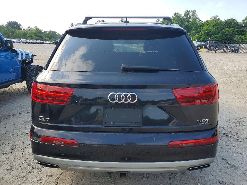 2018 Audi Q7 მანქანა იყიდება აუქციონზე, vin: WA1LAAF7XJD000449, აუქციონის ნომერი: 59370236