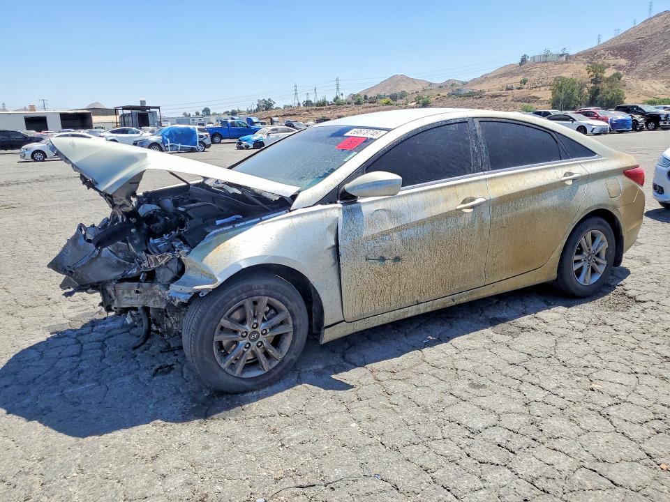 2013 Hyundai Sonata მანქანა იყიდება აუქციონზე, vin: 5NPEB4AC3DH518645, აუქციონის ნომერი: 59878746