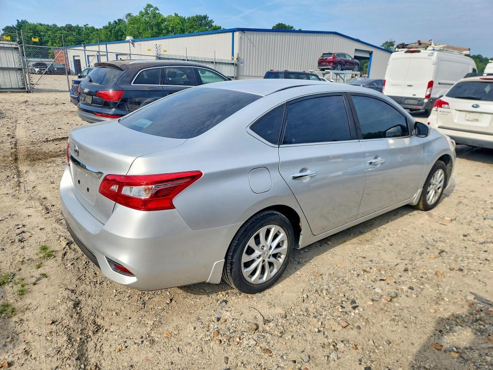 Продажа на аукционе авто 2019 Nissan Sentra, vin: 3N1AB7AP2KY443510, номер лота: 85615315