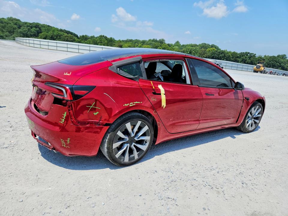 Продажа на аукционе авто 2024 Tesla Model 3, vin: 5YJ3E1EA2RF844867, номер лота: 61914766