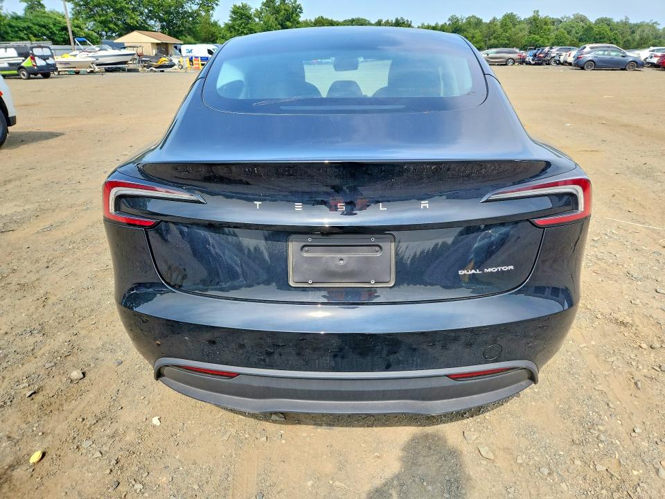 60225586 :رقم المزاد ، 5YJ3E1EB9SF076612 vin ، 2025 Tesla Model 3 مزاد بيع