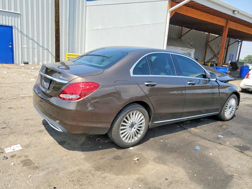 2017 Mercedes-benz C მანქანა იყიდება აუქციონზე, vin: 55SWF4KB8HU183495, აუქციონის ნომერი: 60001956