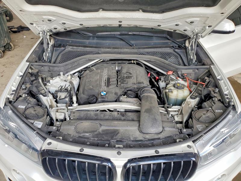 Продаж на аукціоні авто 2018 Bmw X5, vin: 5UXKR0C52J0X99690, номер лоту: 59844446